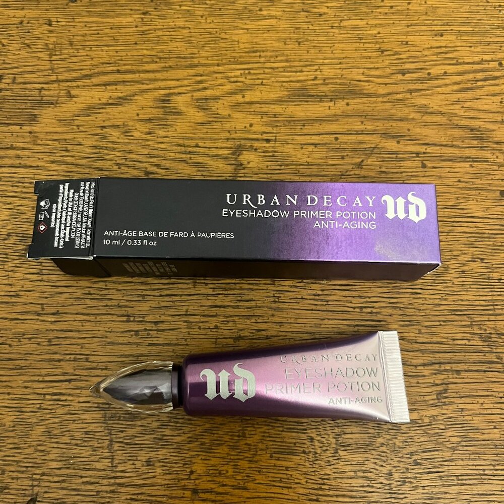 Urban Decay Anti-Aging Eyeshadow Primer Potion